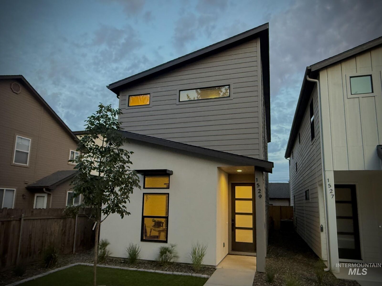 Property Photo: 1529 S Lincoln Ave ID 83706