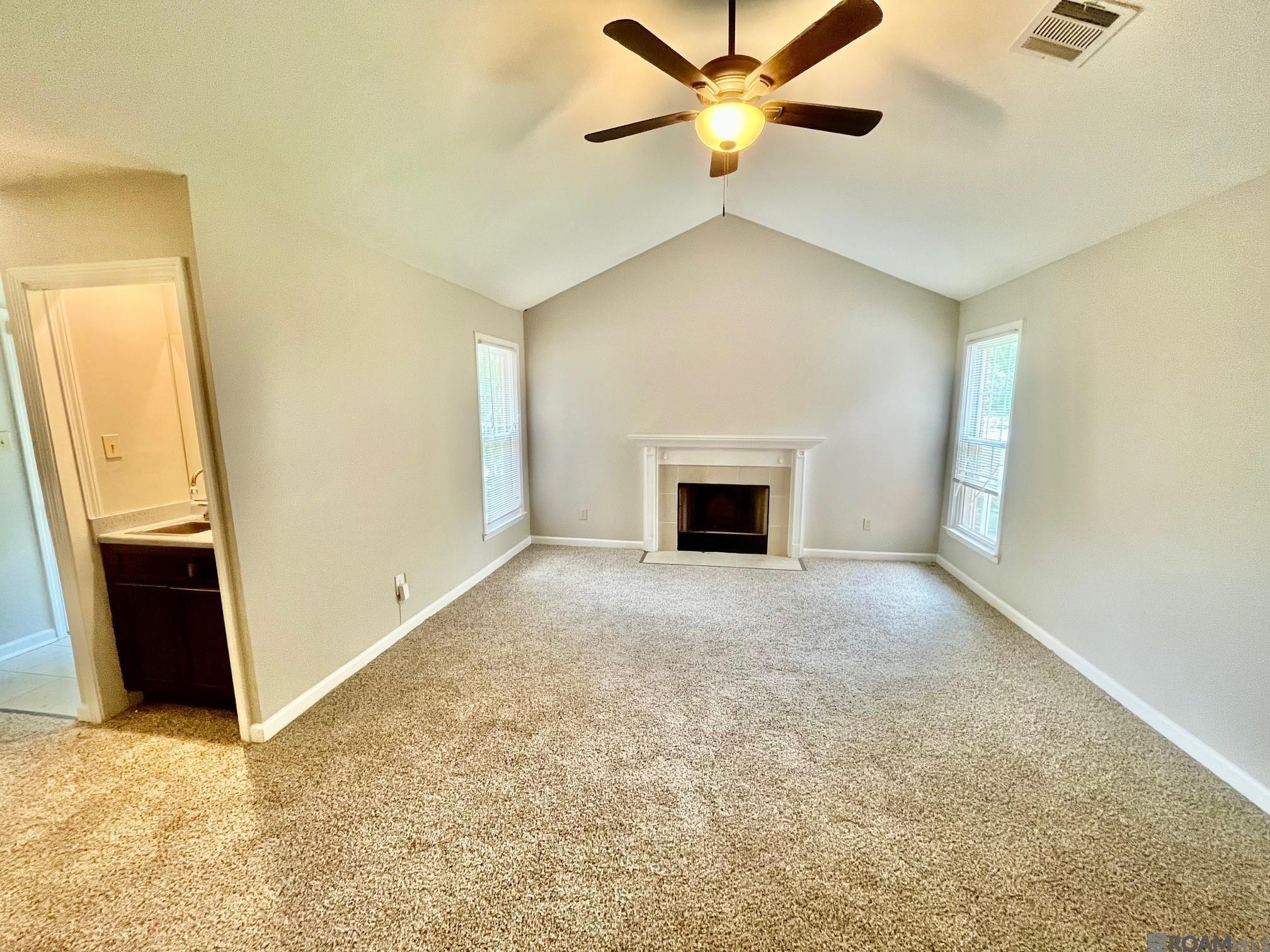 Property Photo: 7523 Jefferson Place Blvd #51-D LA 70809