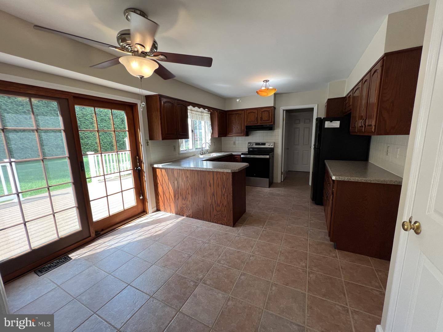 Property Photo: 7450 Valley View Lane PA 19606