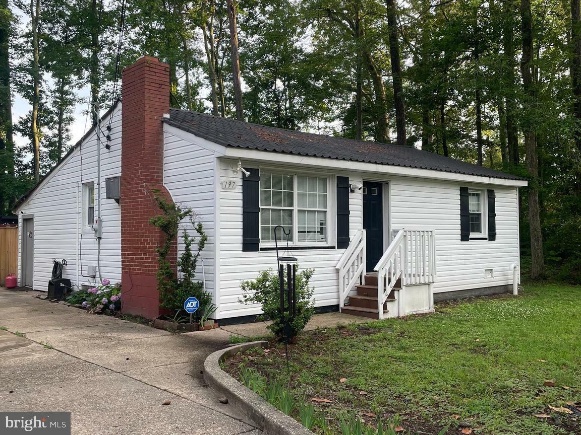 Property Photo: 197 Fort King Drive VA 22443