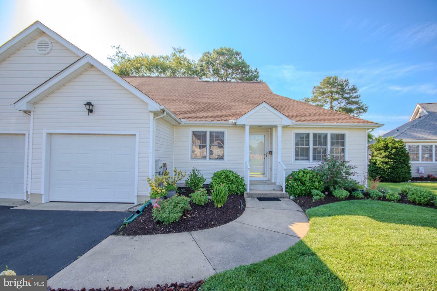 Property Photo: 1038 E Schumaker Manor Drive MD 21804