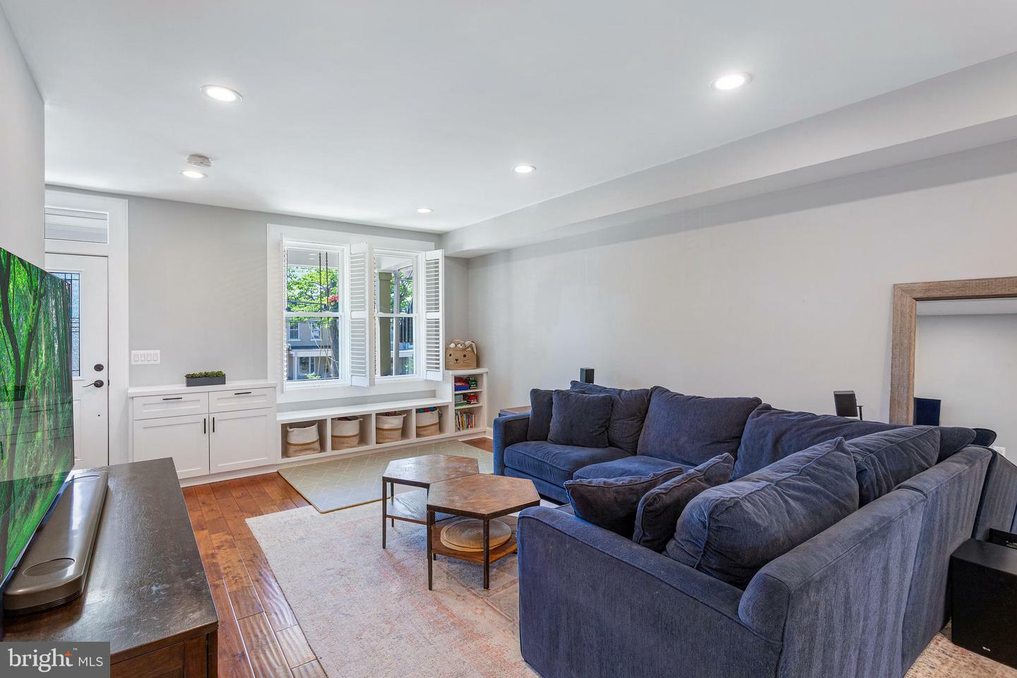 315 Upshur Street NW  Washington DC 20011 photo