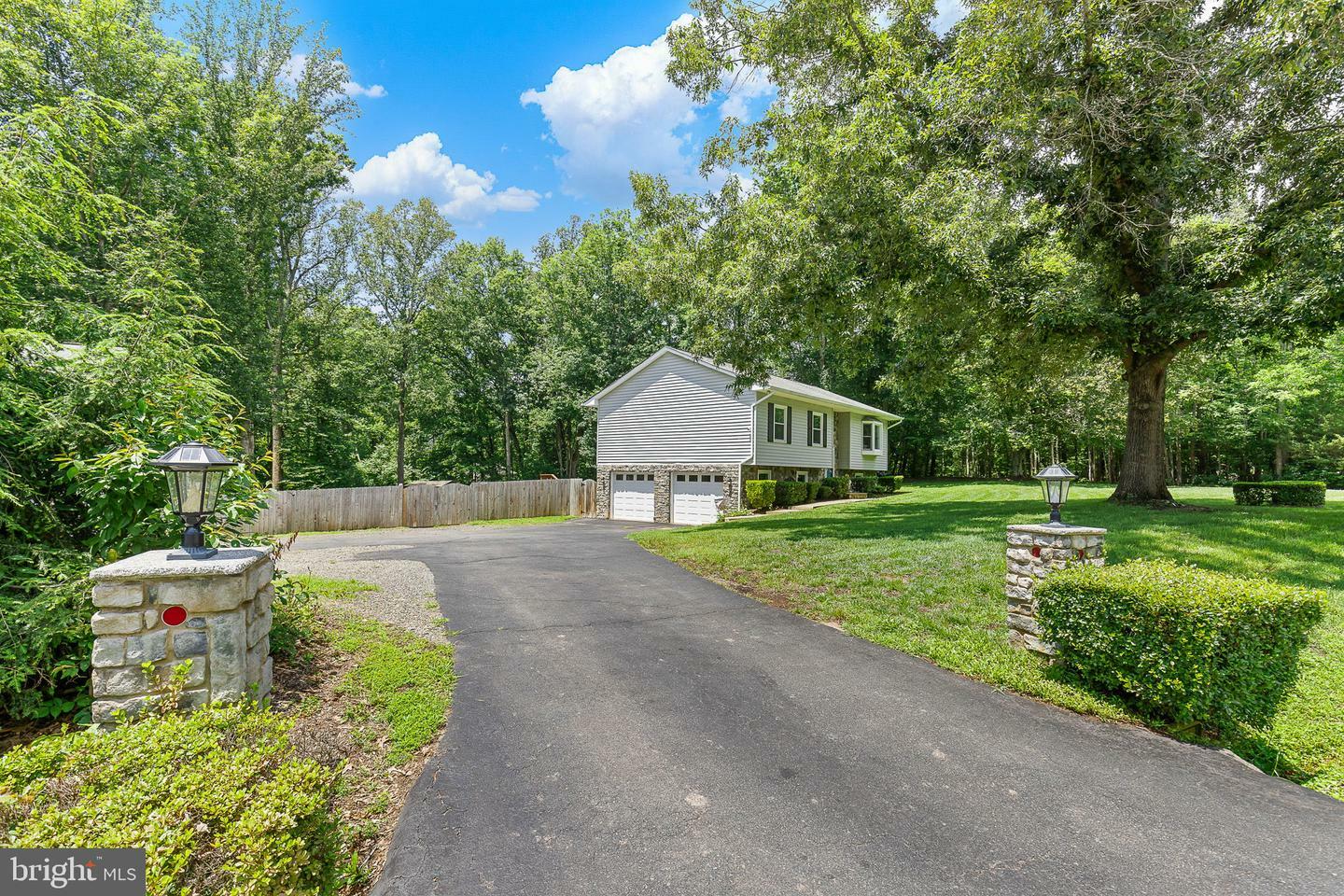 Property Photo: 4 Palomino Court VA 22551