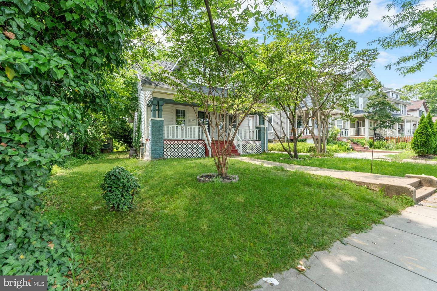 Property Photo: 3006 South Dakota Avenue NE DC 20018
