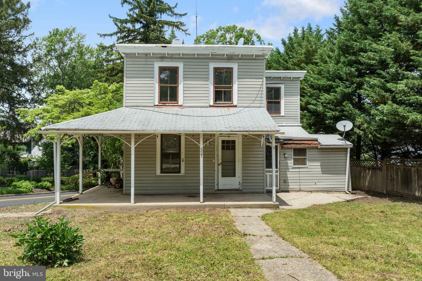527 Berwyn Baptist Road  Berwyn PA 19312 photo