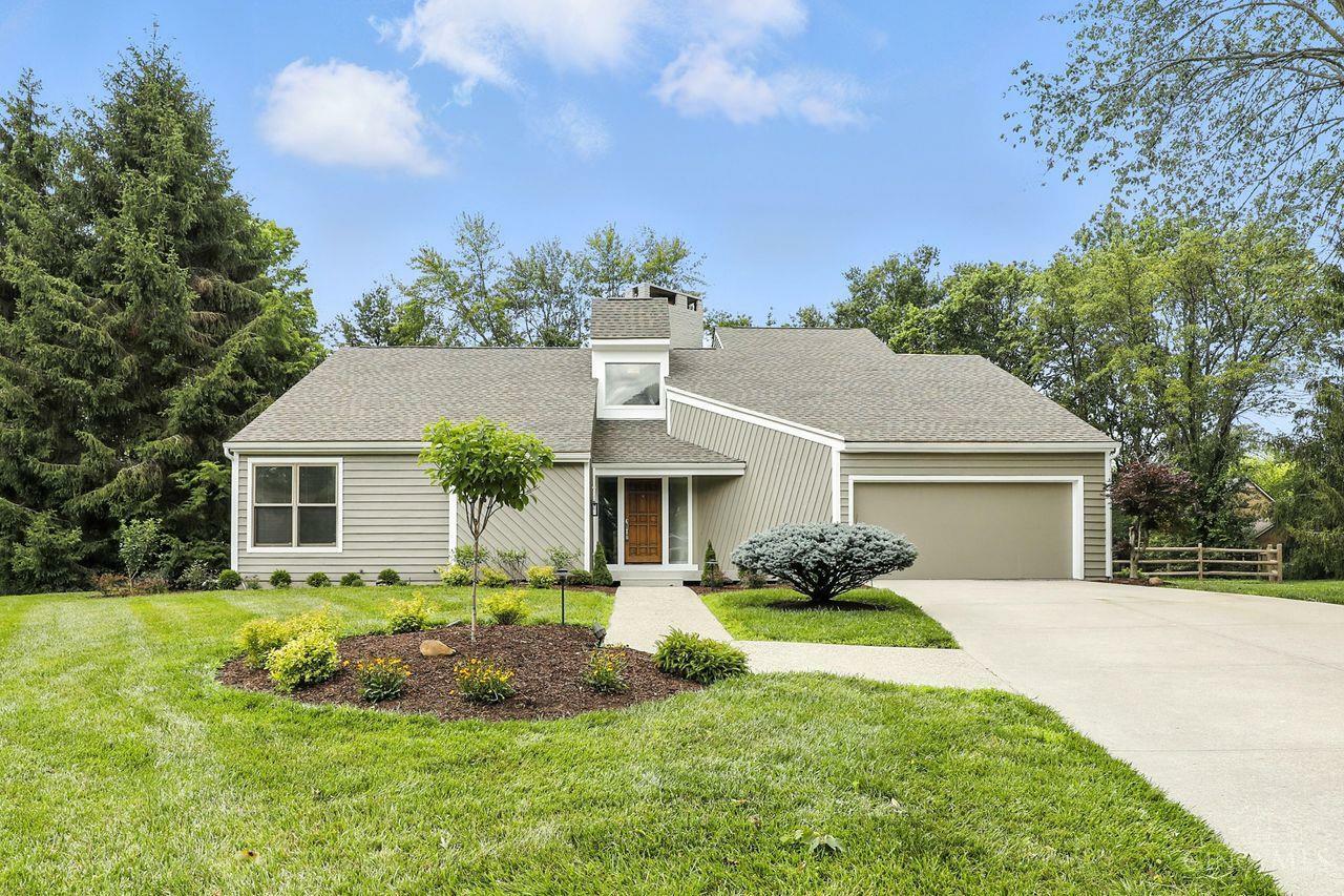 Property Photo: 8372 Heritage Drive OH 45249