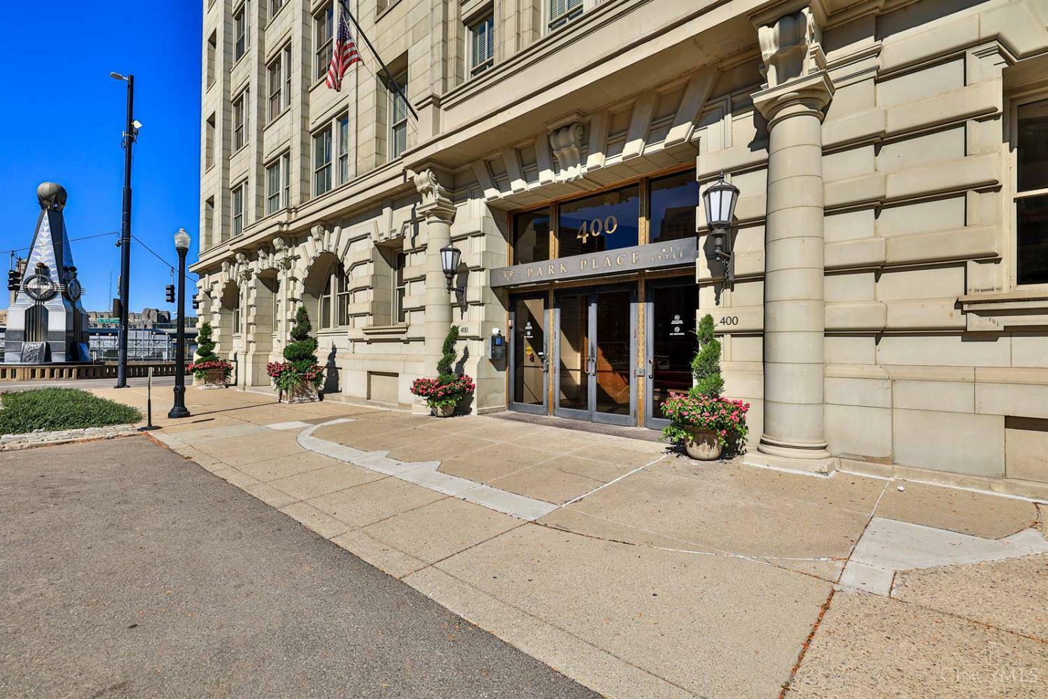 Property Photo: 400 Pike Street OH 45202