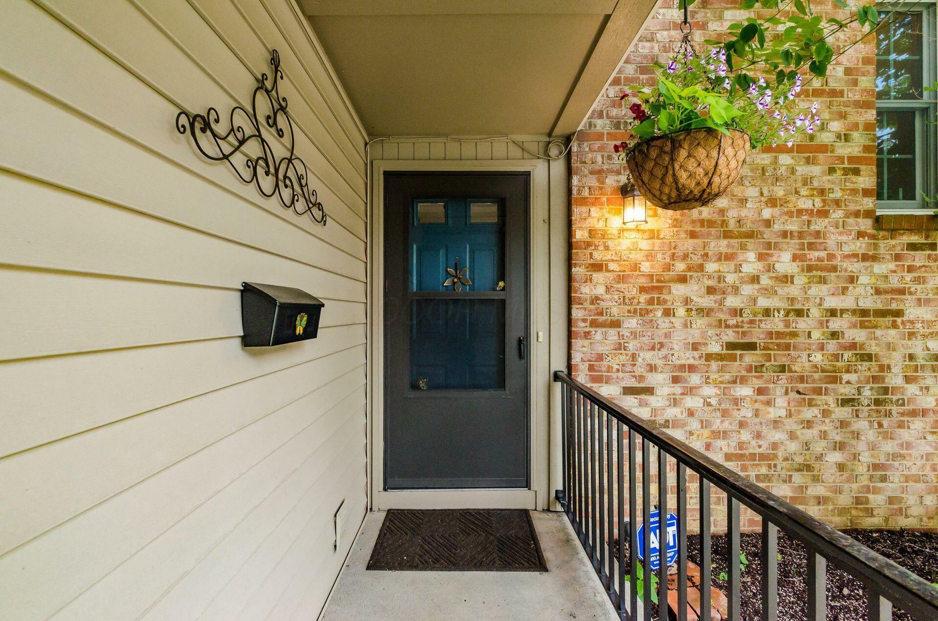Property Photo: 5092 Schuylkill Street OH 43220