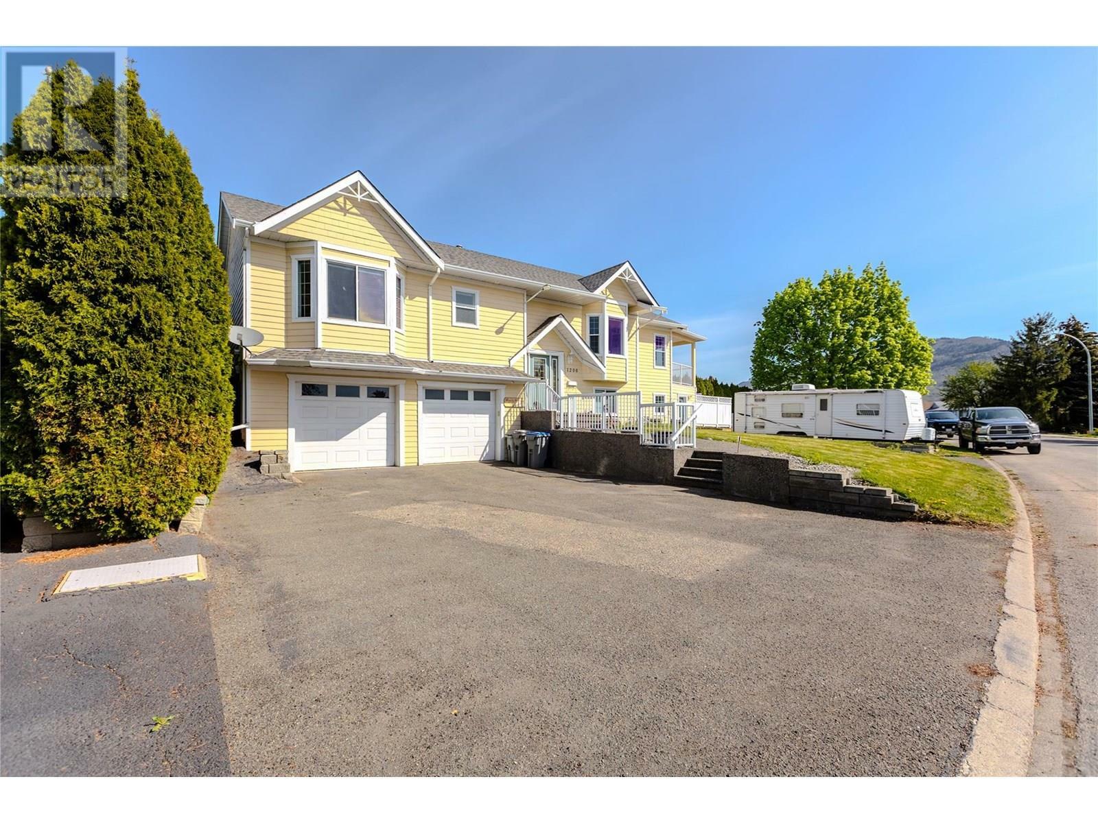 Property Photo: 1200 Hook Drive BC V2B 7S9