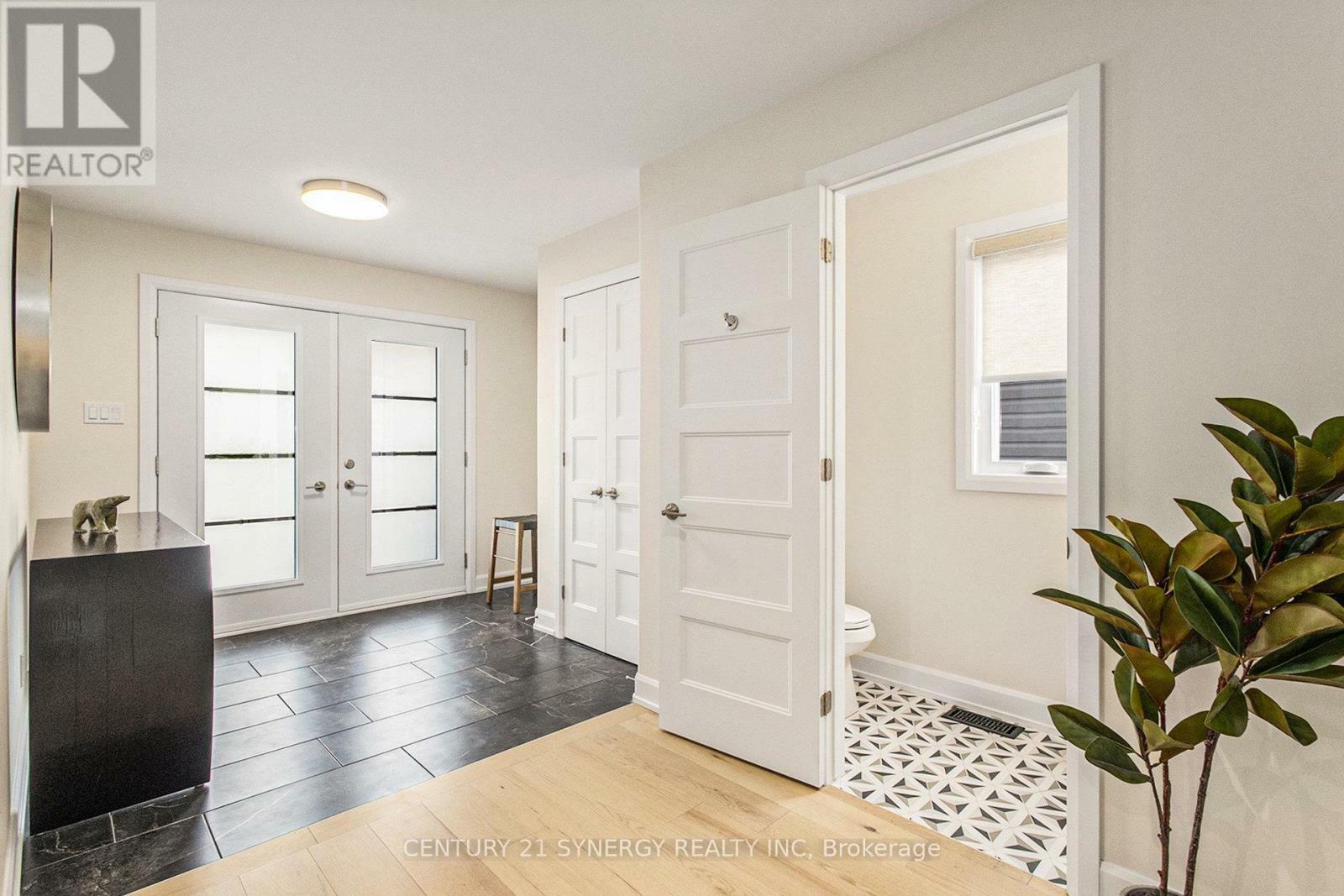 Photo de la propriété: 612 Geneva Crescent ON K0A 1W0