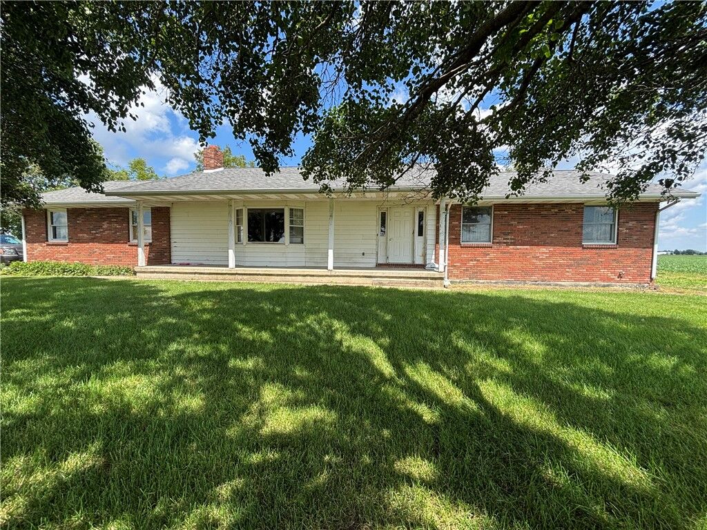 Property Photo:  2496 N 300th Street  IL 62443 