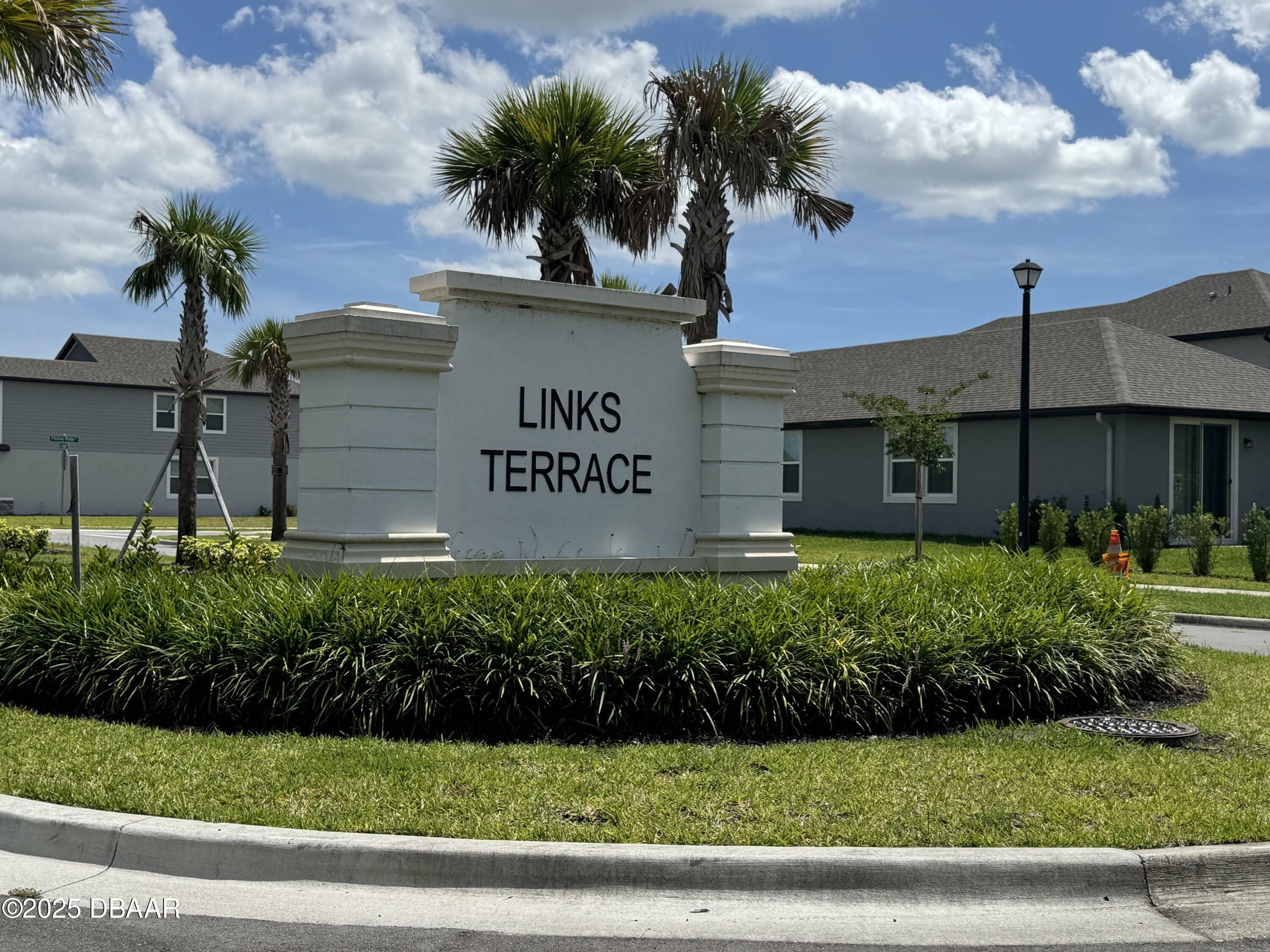 Property Photo: 236 Links Terrace Boulevard FL 32124