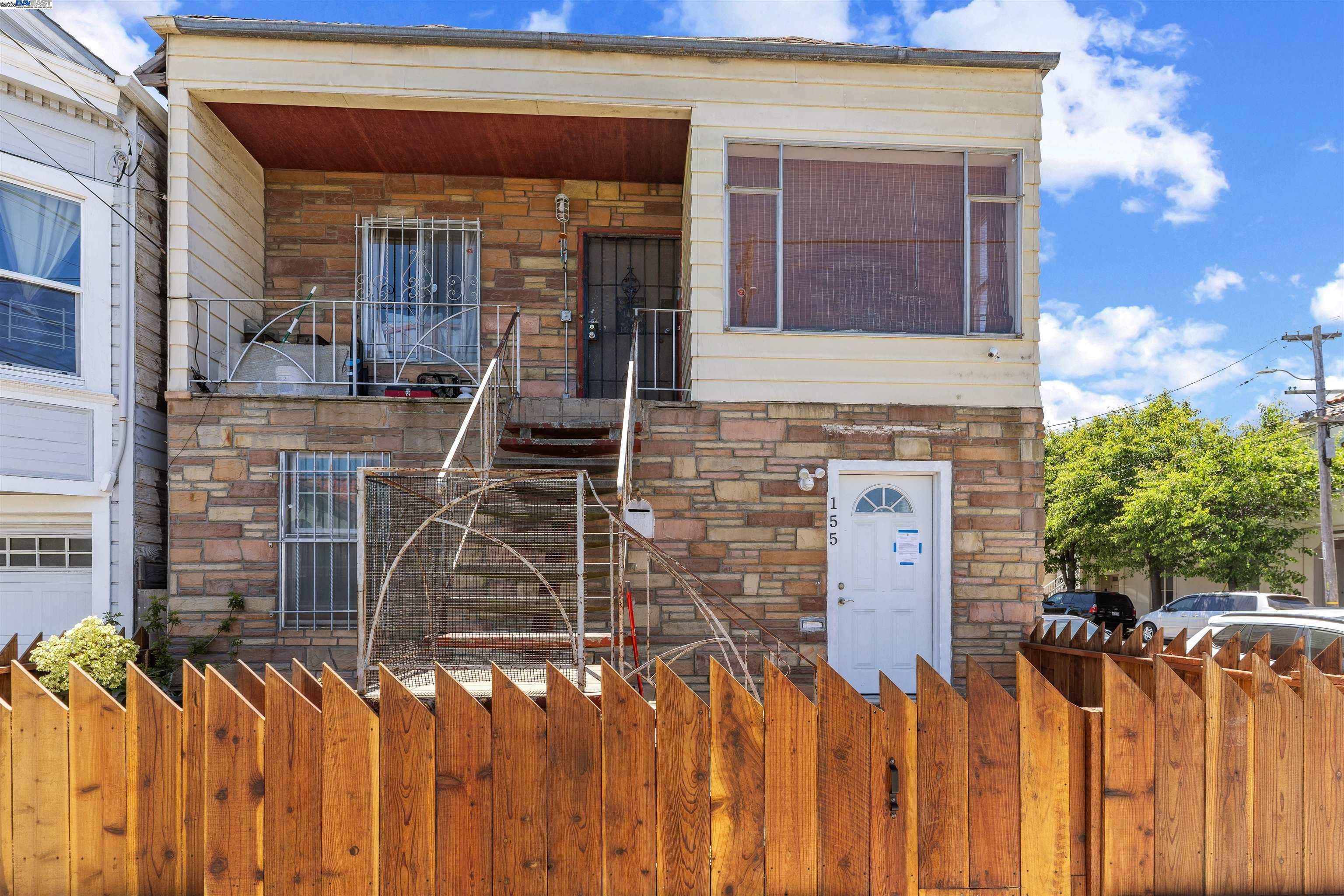 Property Photo: 153 Silliman CA 94134