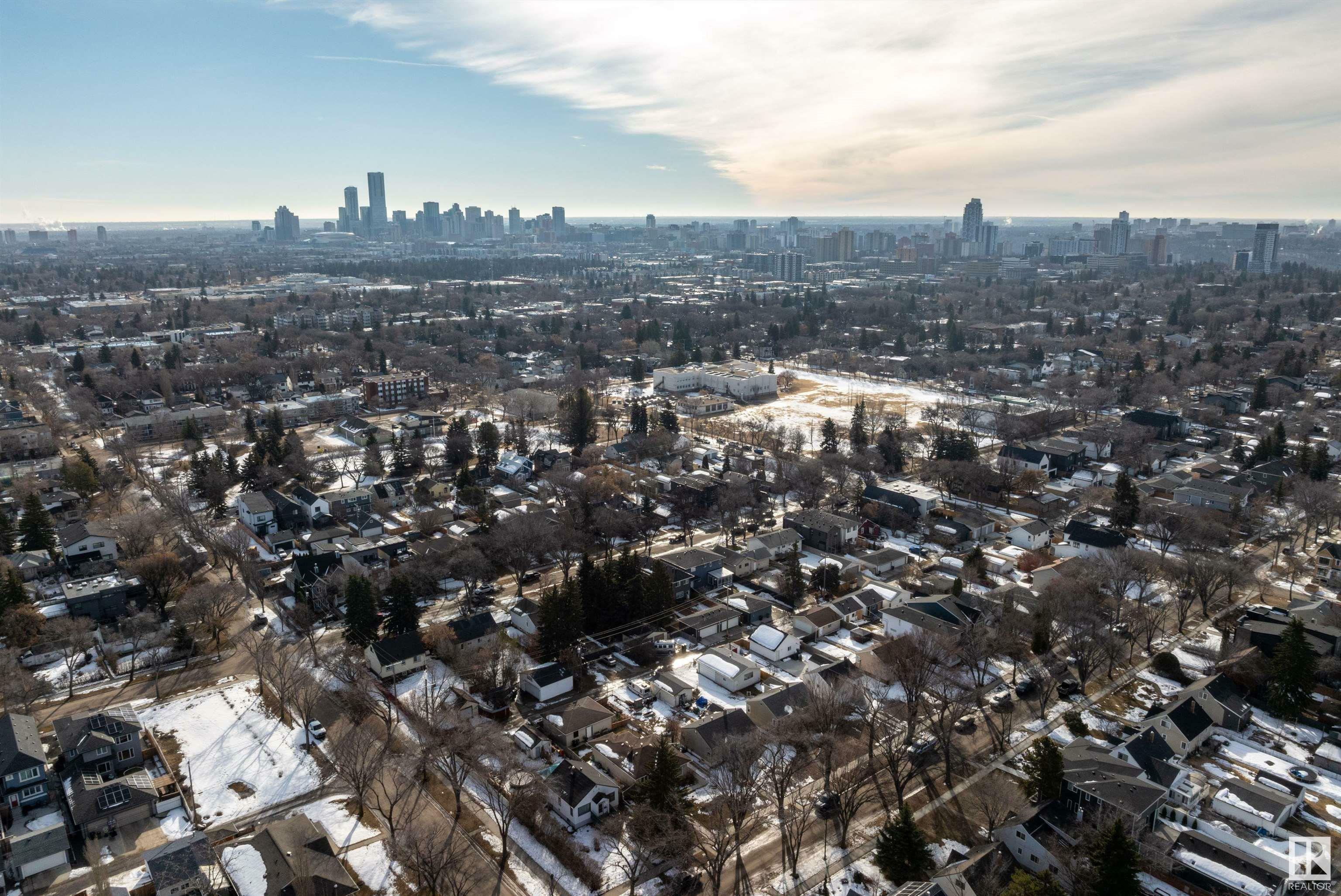 Property Photo: 10965 129 Street NW AB T5M 0Y2