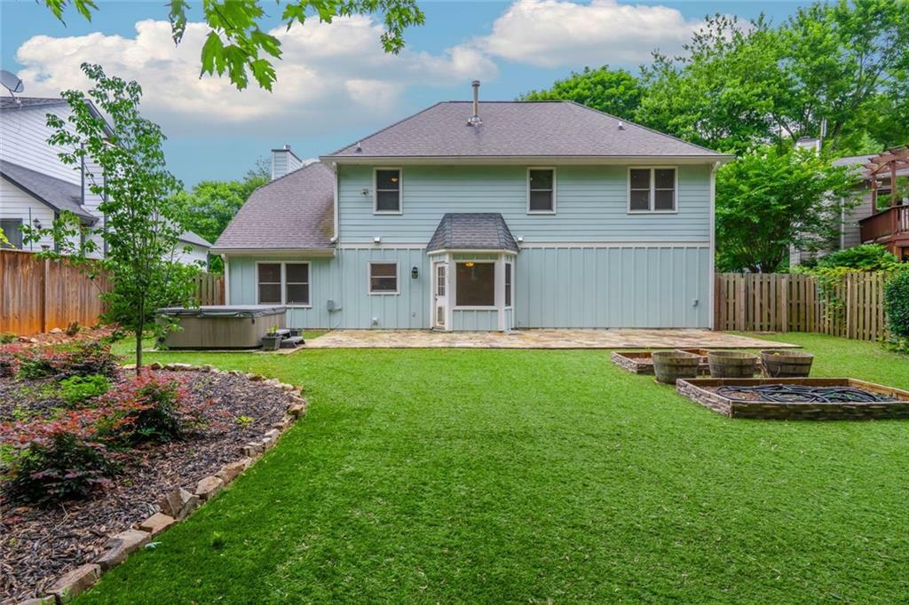 Property Photo: 10980 Pinehigh Drive GA 30022