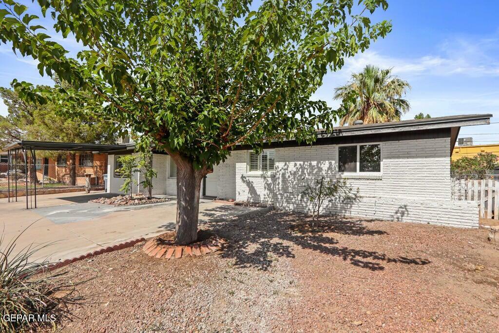 Property Photo: 8142 Cook Drive TX 79907