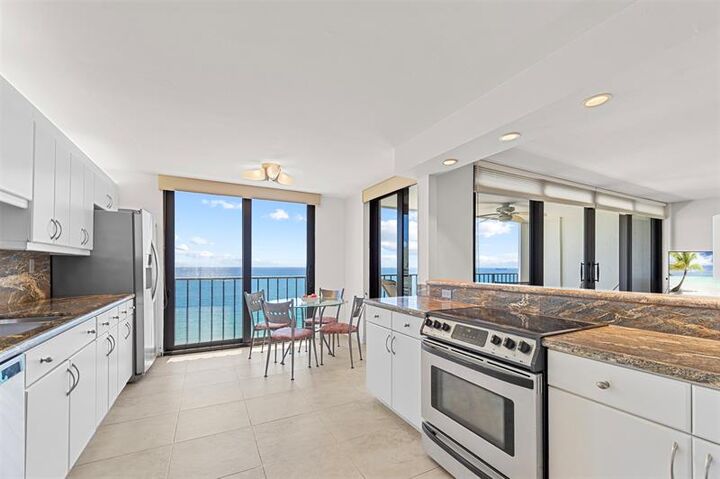 Property Photo:  1905 N Ocean Blvd 14D  FL 33305 
