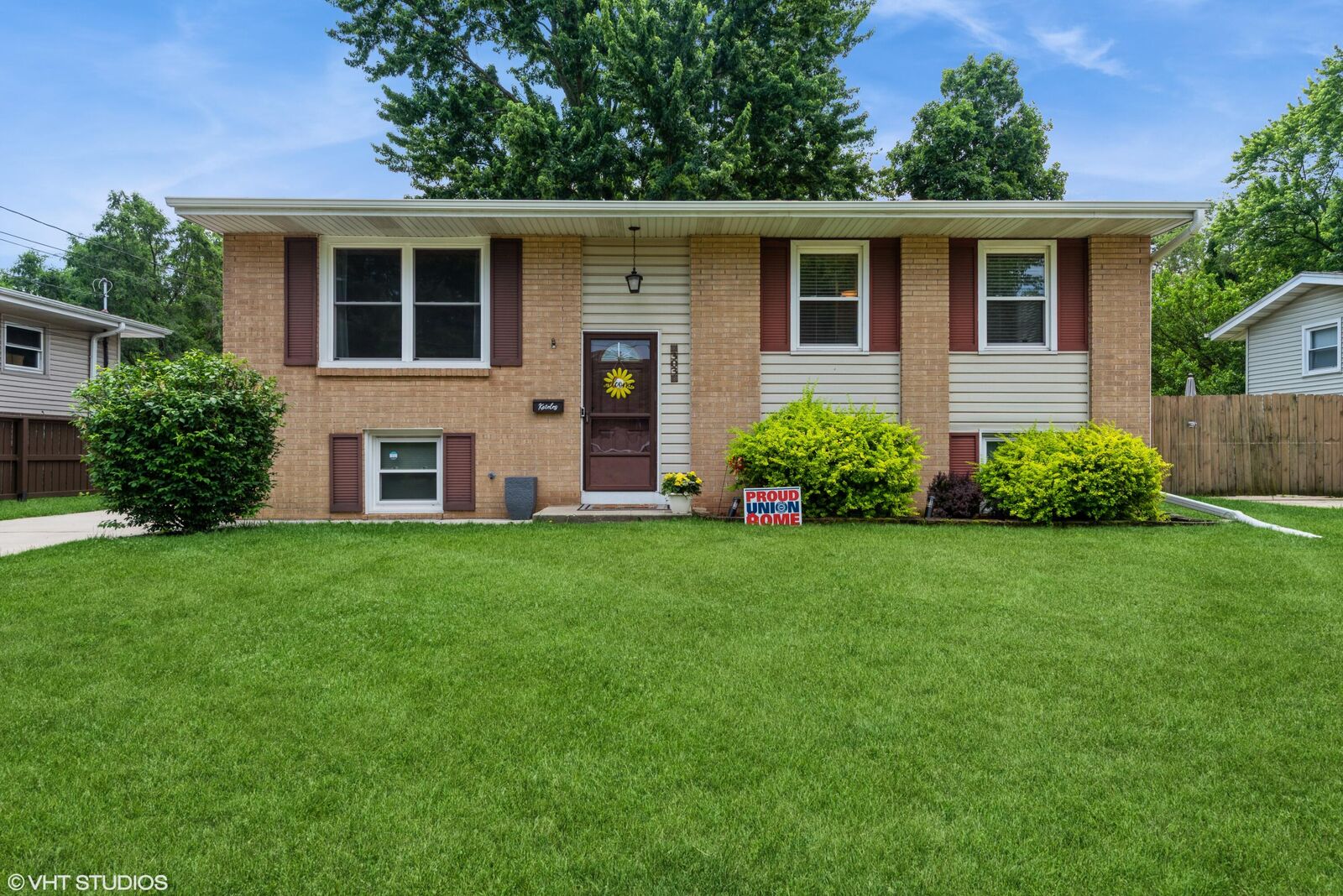Property Photo: 303 W 8th Place IN 46342
