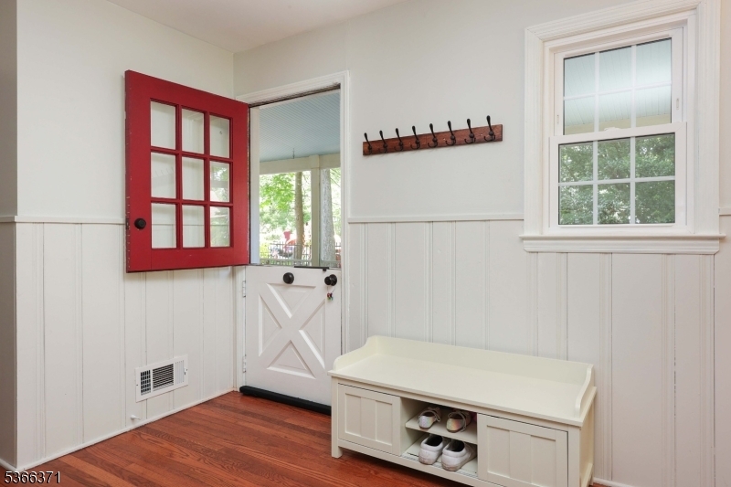 Property Photo: 924 Maurice Ave NJ 07065