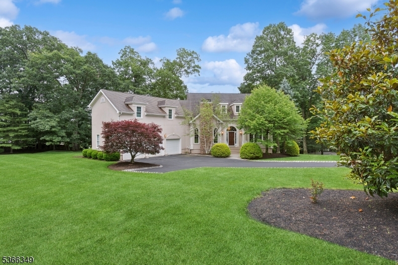 7 Pershing Ct  North Brunswick Twp. NJ 08902 photo