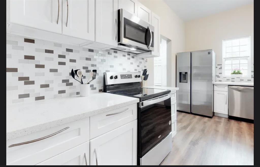 Property Photo: 2112 33rd Street TX 77550