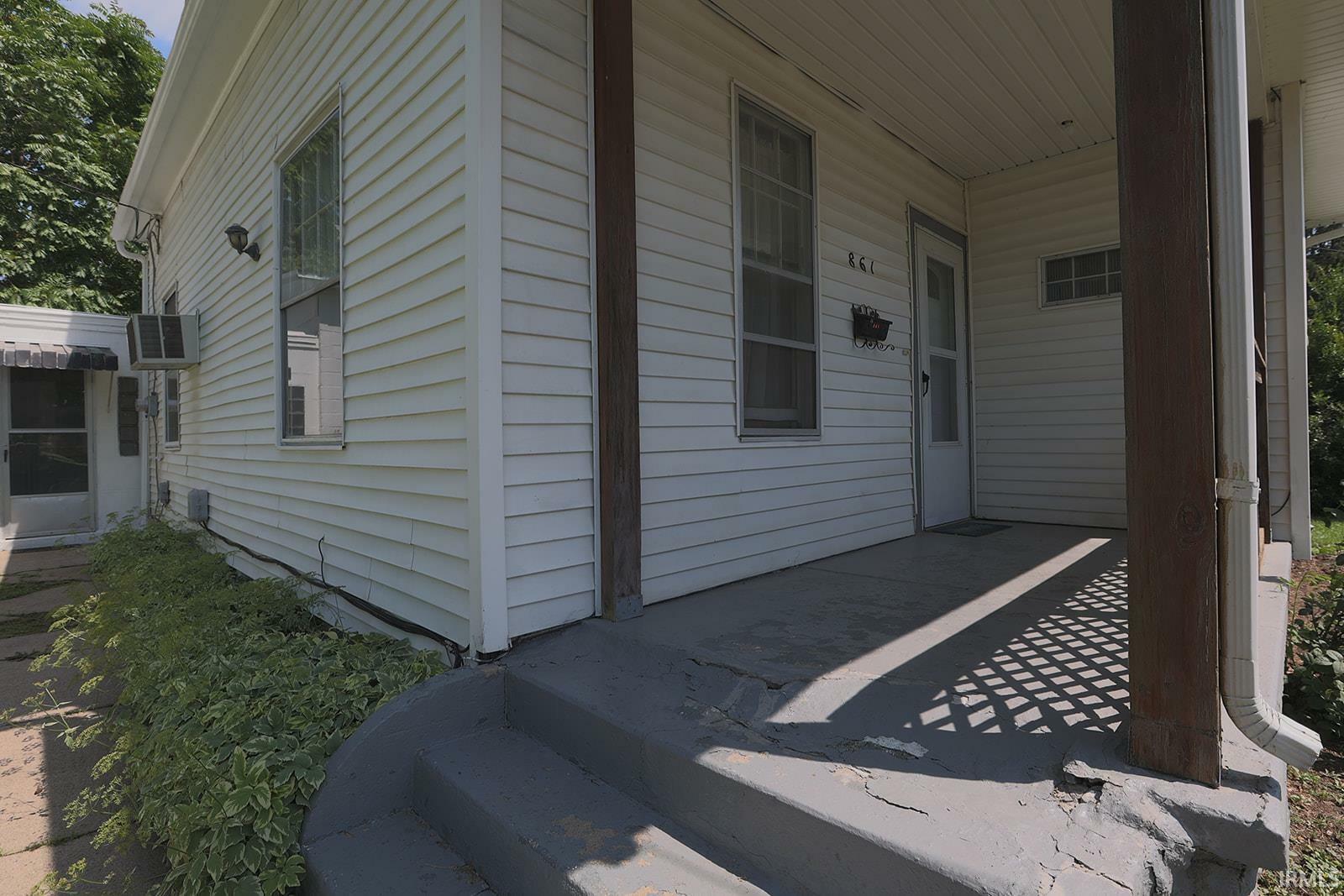 Property Photo: 861 McFarland Street IN 46750-2551