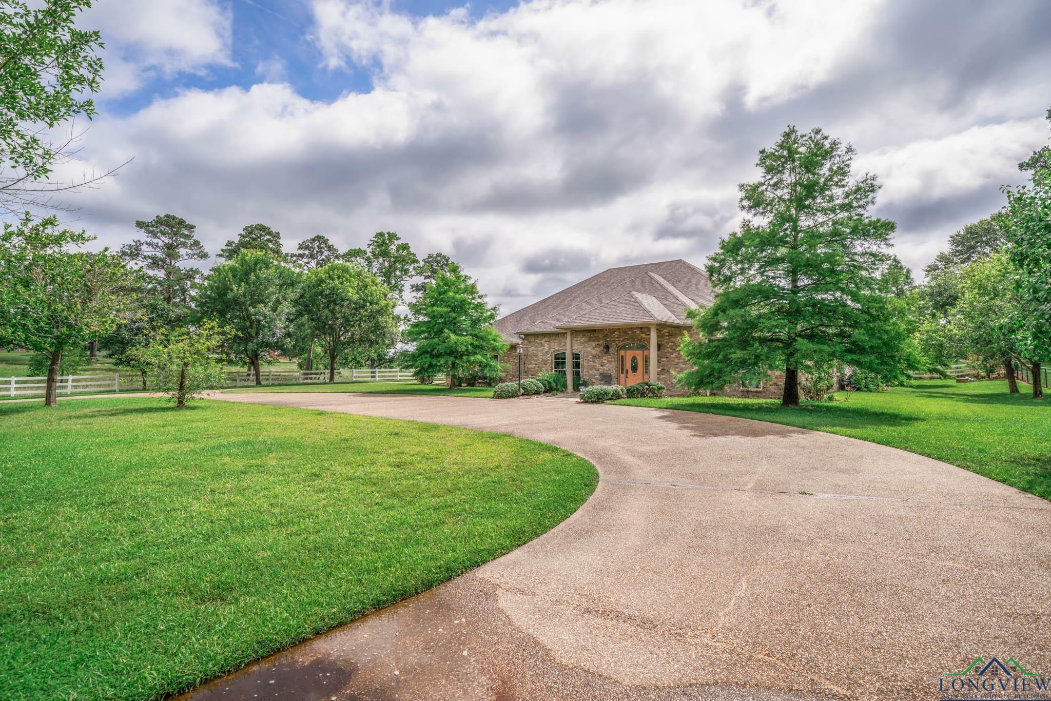 Property Photo:  3562 Estesville Rd  TX 75602 