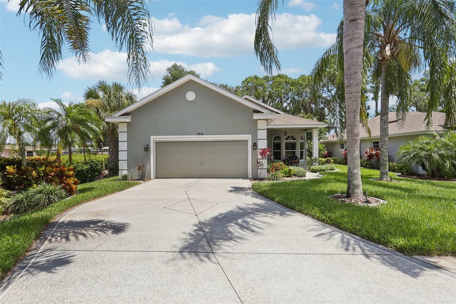 2512 Baywater Road  Tavares FL 32778 photo
