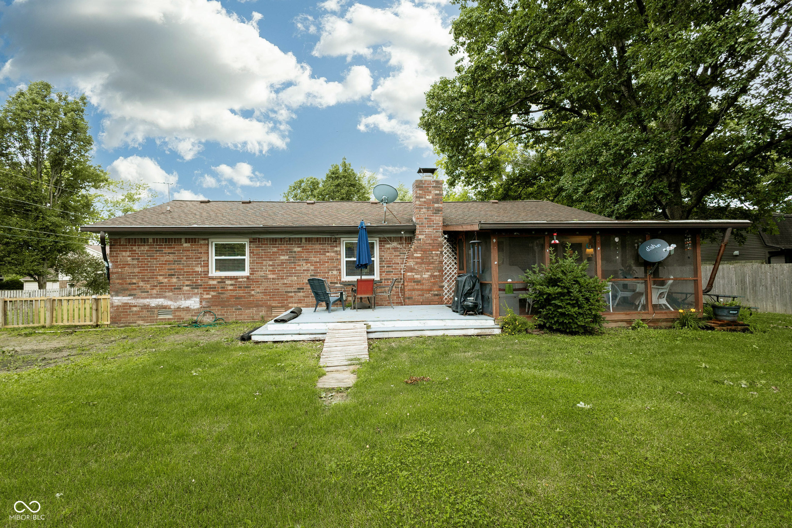 Property Photo: 13 Fairlane Drive IN 46112