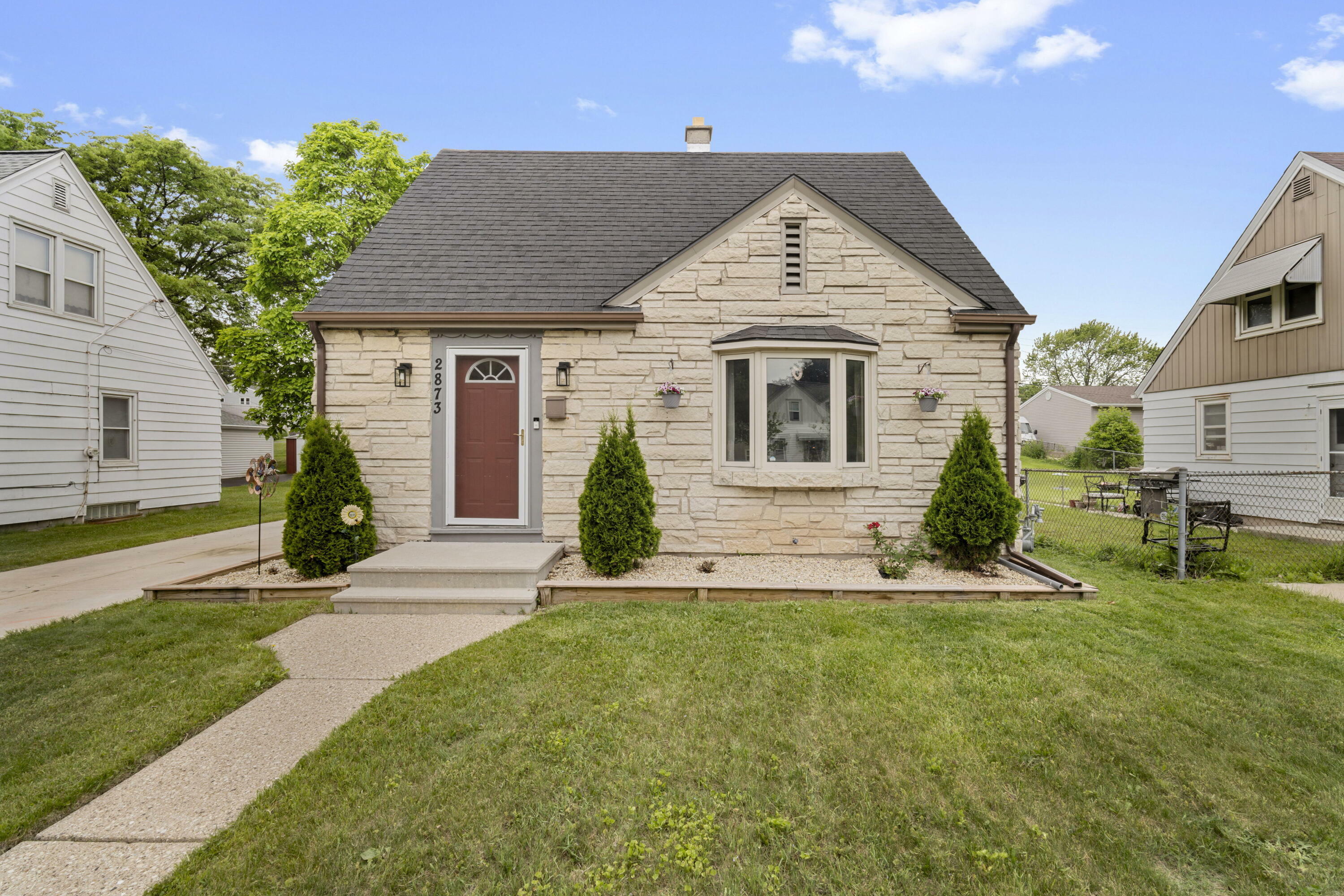 Property Photo: 2873 S 91st St WI 53227