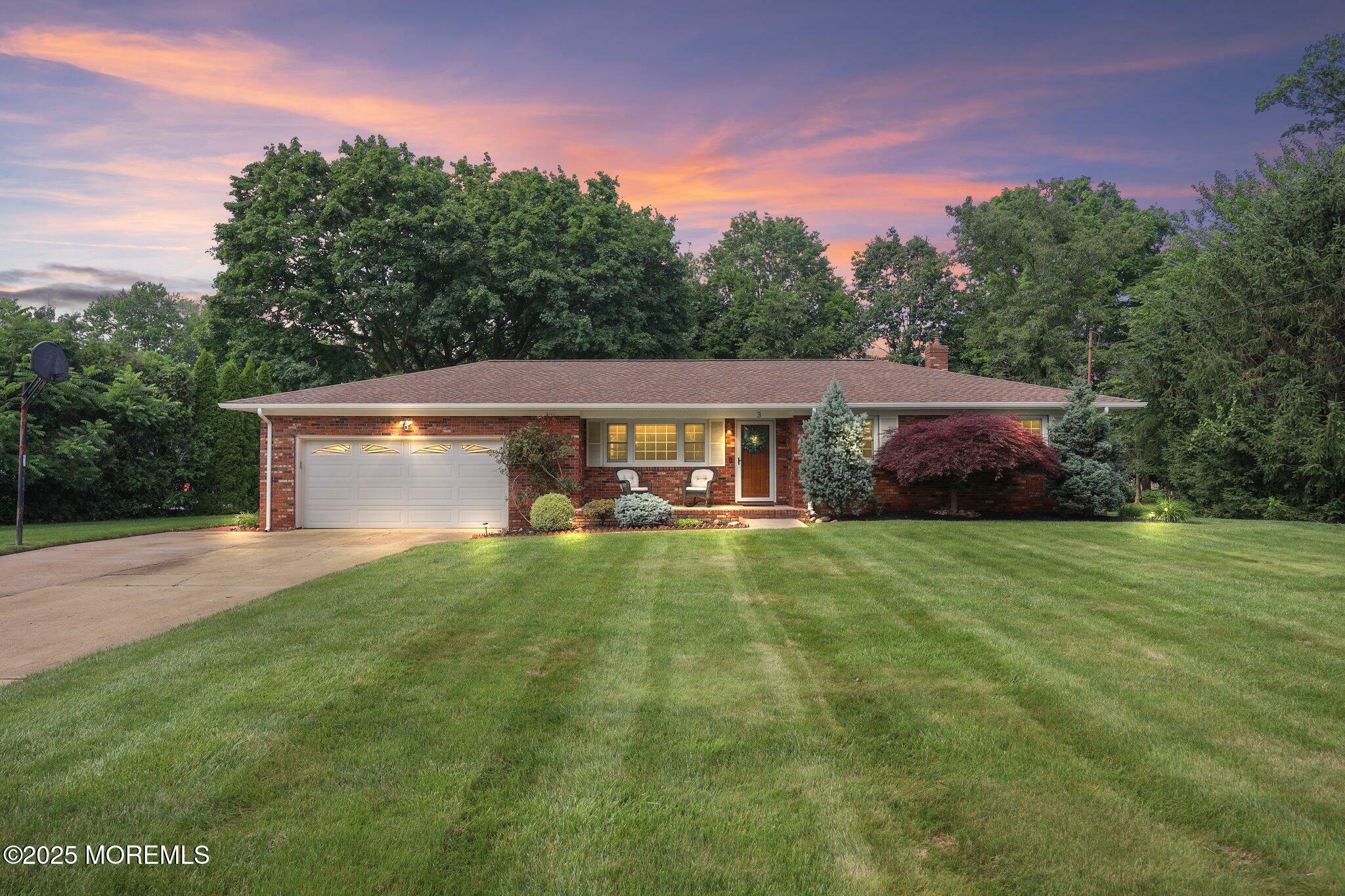 Property Photo:  3 McElwaine Drive  NJ 07728 