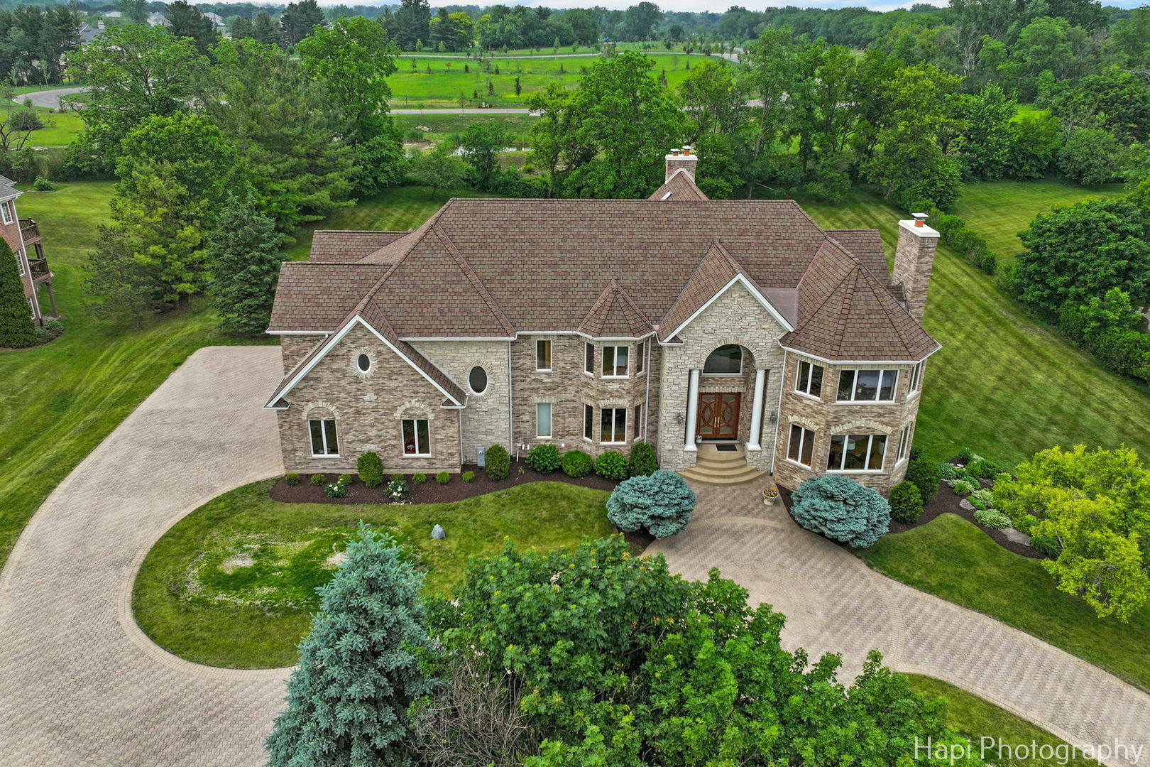 Property Photo: 39 Forest Lane IL 60010