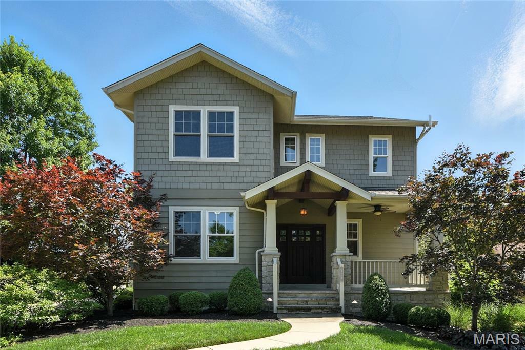 Property Photo: 426 Central Place MO 63122