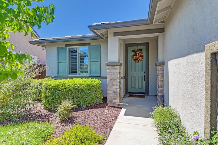 Property Photo:  7414 Sun Rose Way  CA 95829 