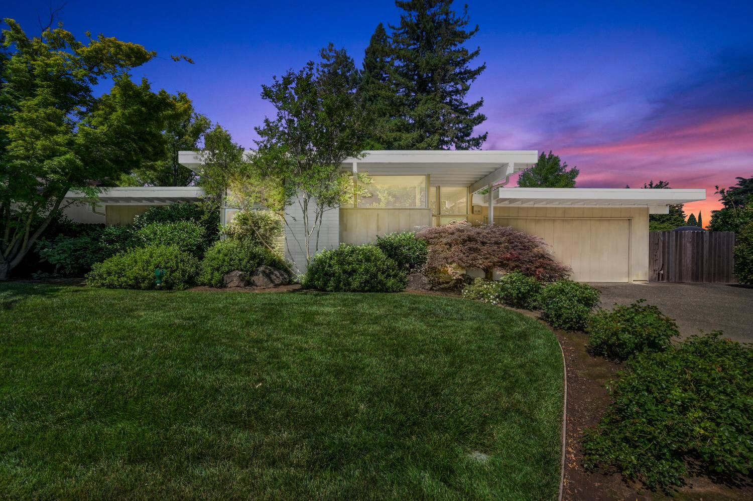 Property Photo:  447 Exeter Street  CA 95864 