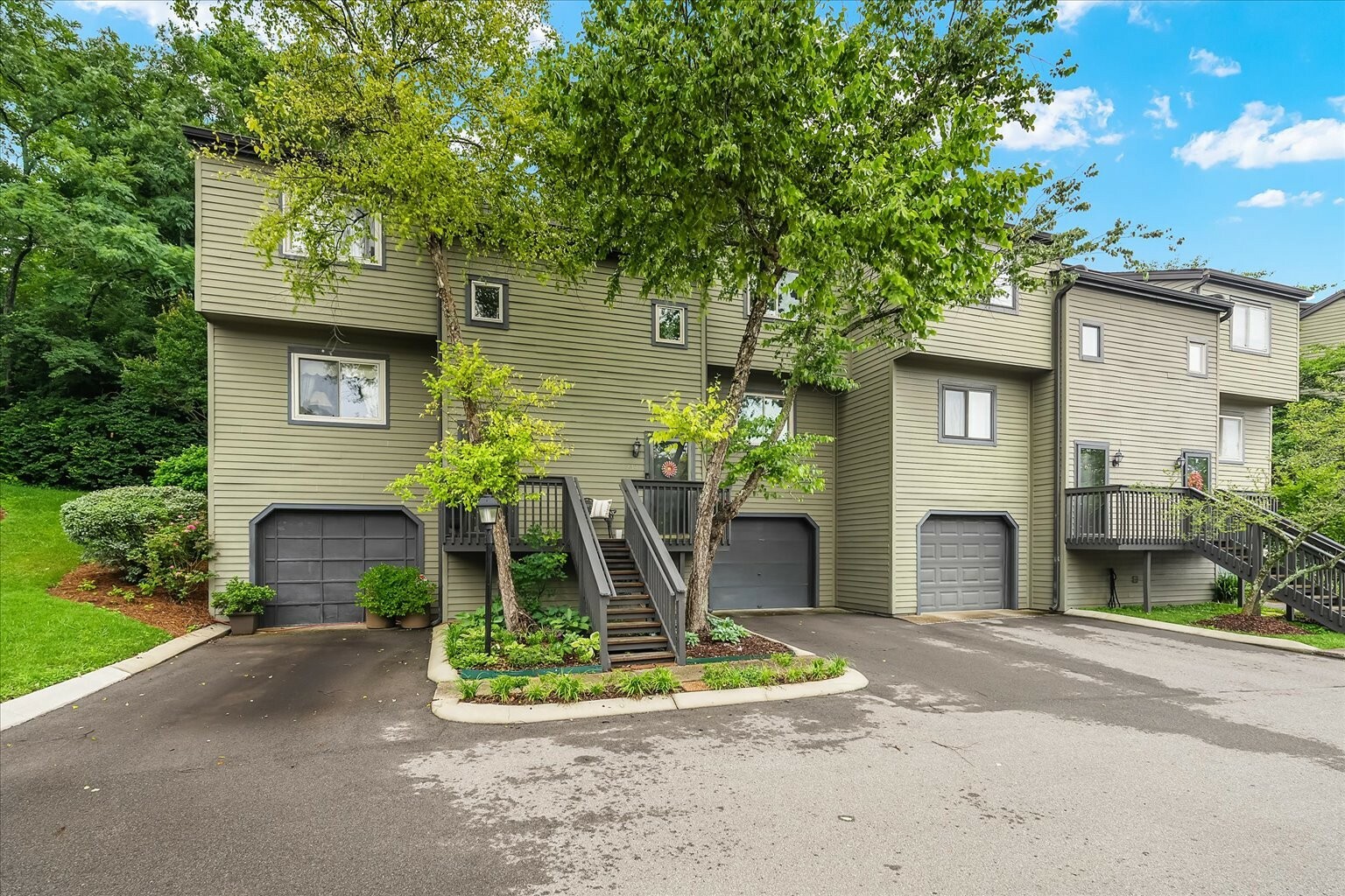 Property Photo: 234 Summit Ridge Dr TN 37215