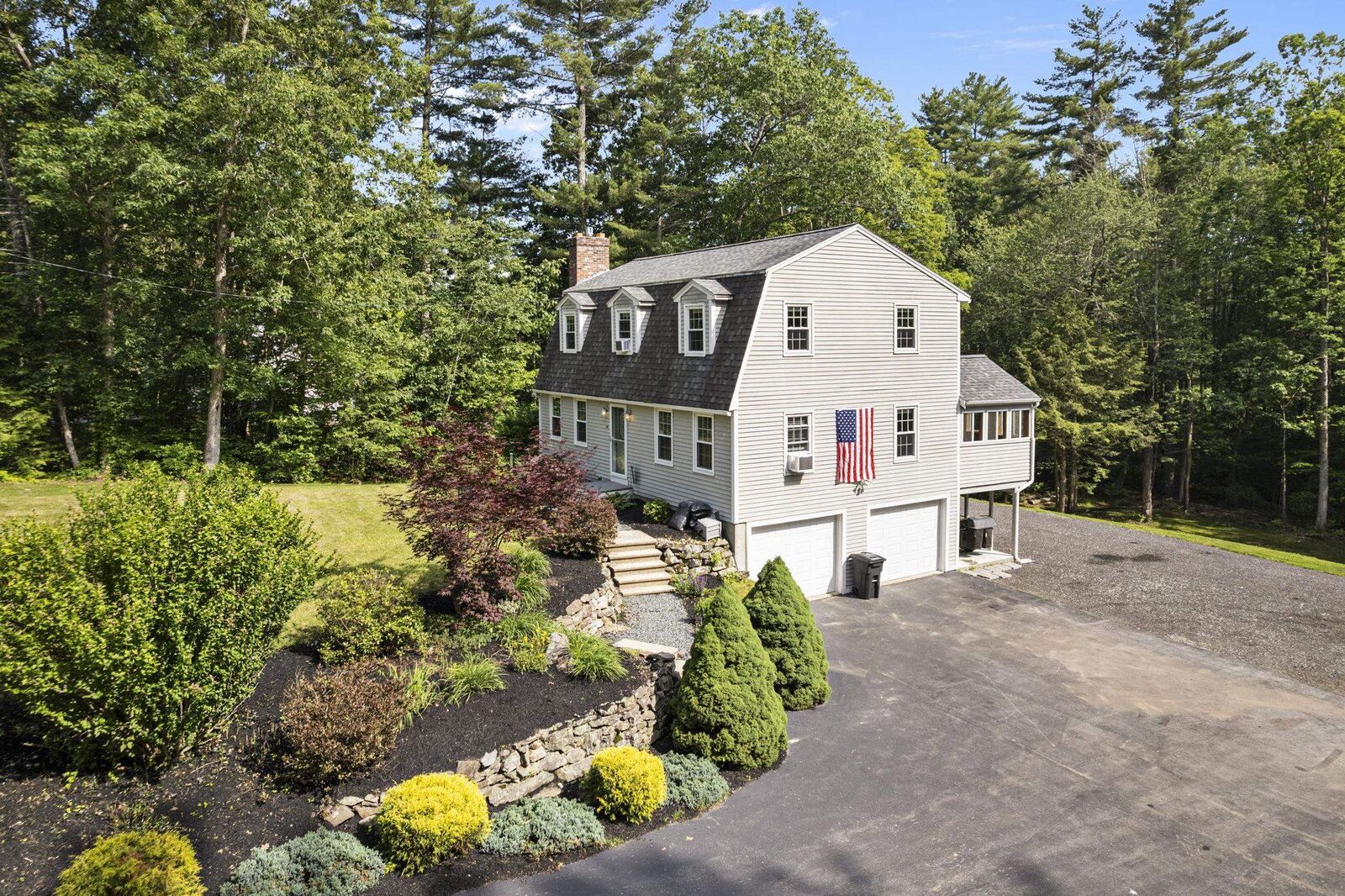 Property Photo: 44 McQuade Brook Road NH 03110
