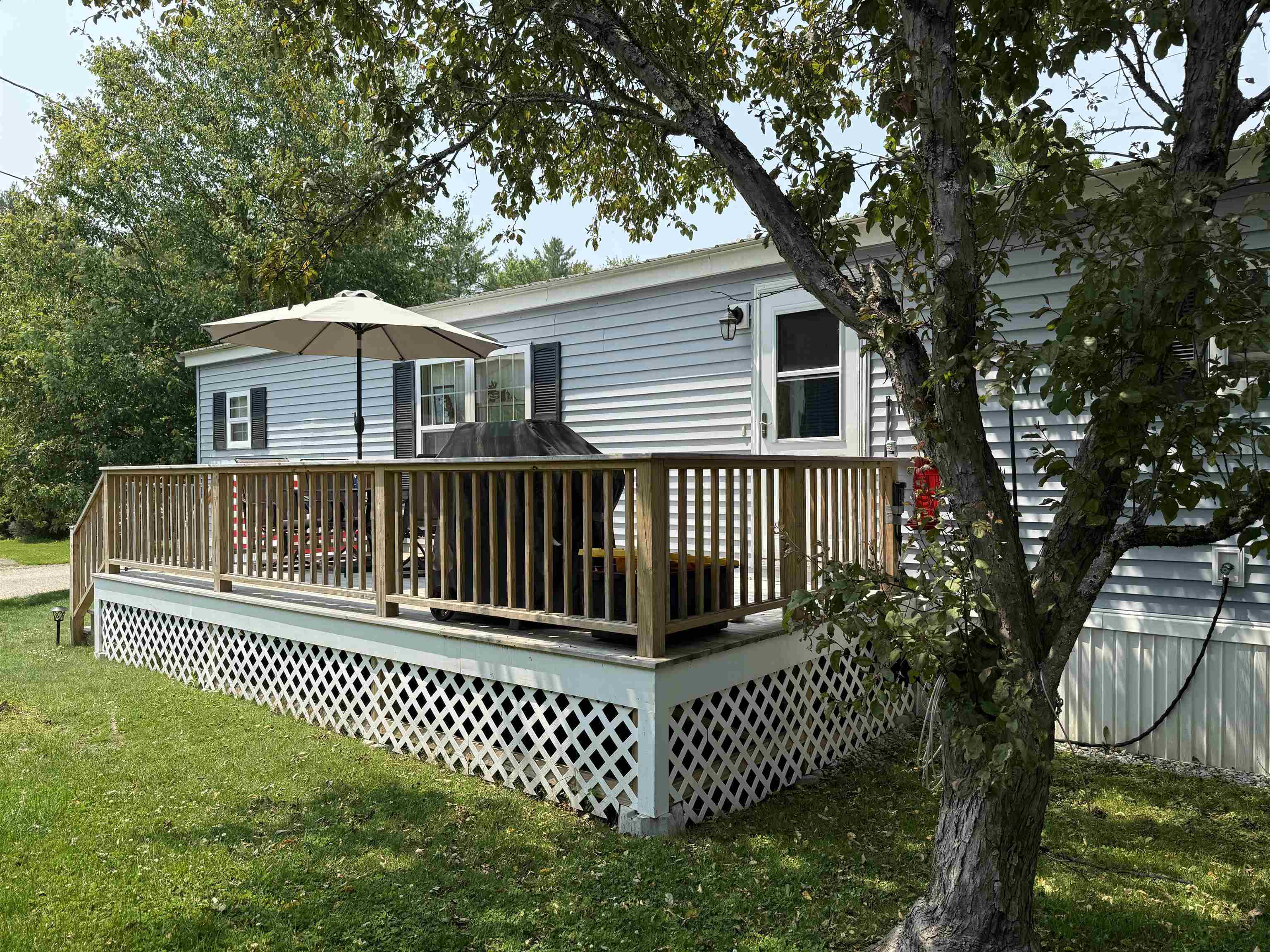 Property Photo: 8 Sir Lancelot Drive NH 03833