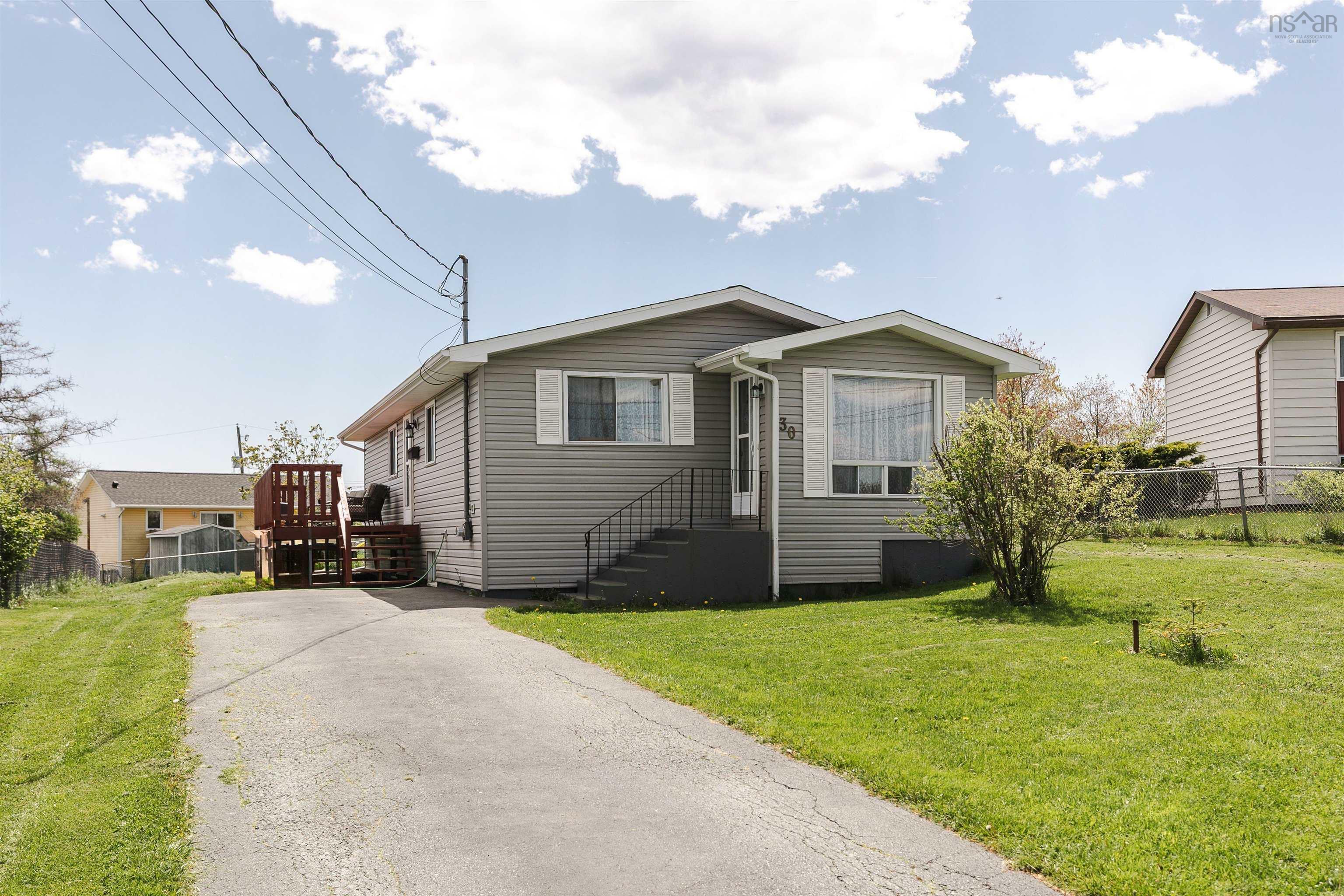 30 Lanarkshire  Cole Harbour NS B2W 4S6 photo