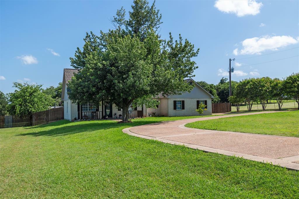 Property Photo: 3120 Michele Court TX 76088