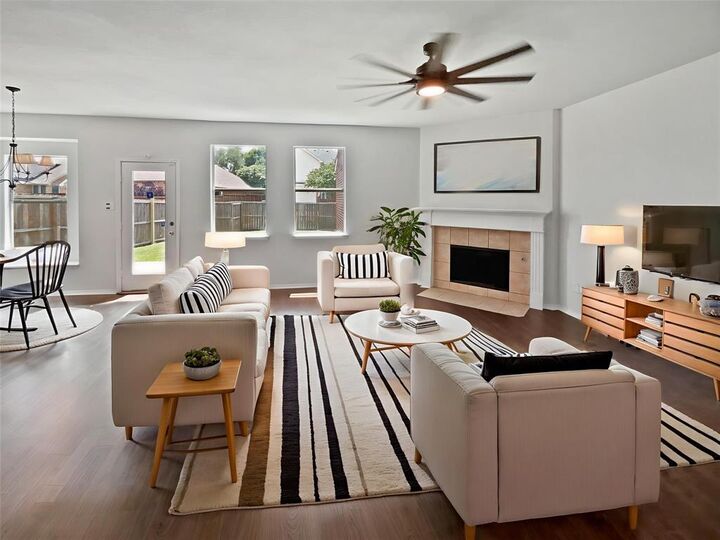 Property Photo: 1241 Ducks Landing TX 75033
