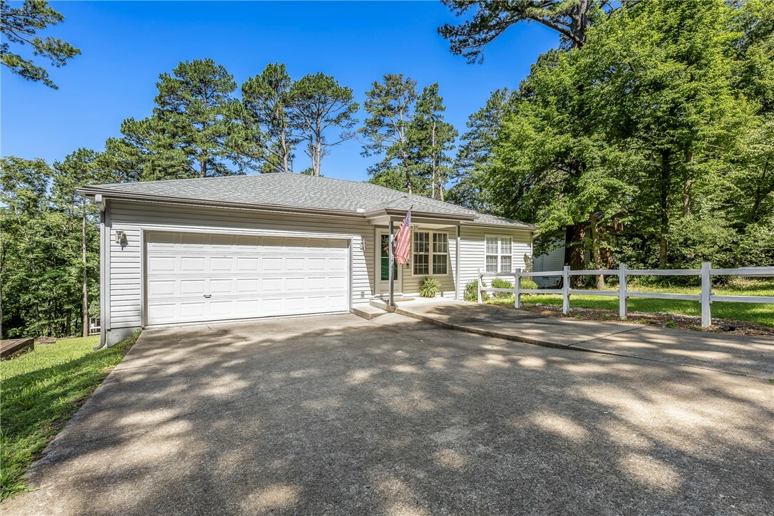 Property Photo: 16101 Hickory Drive AR 72756