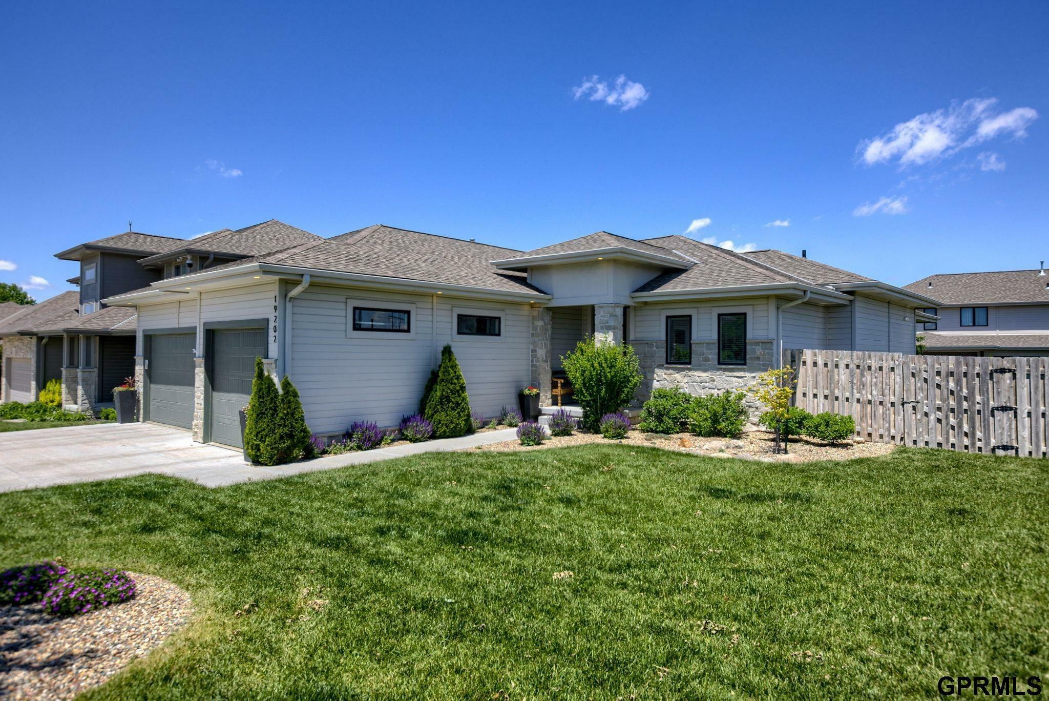 Property Photo: 19202 Taylor Circle NE 68022