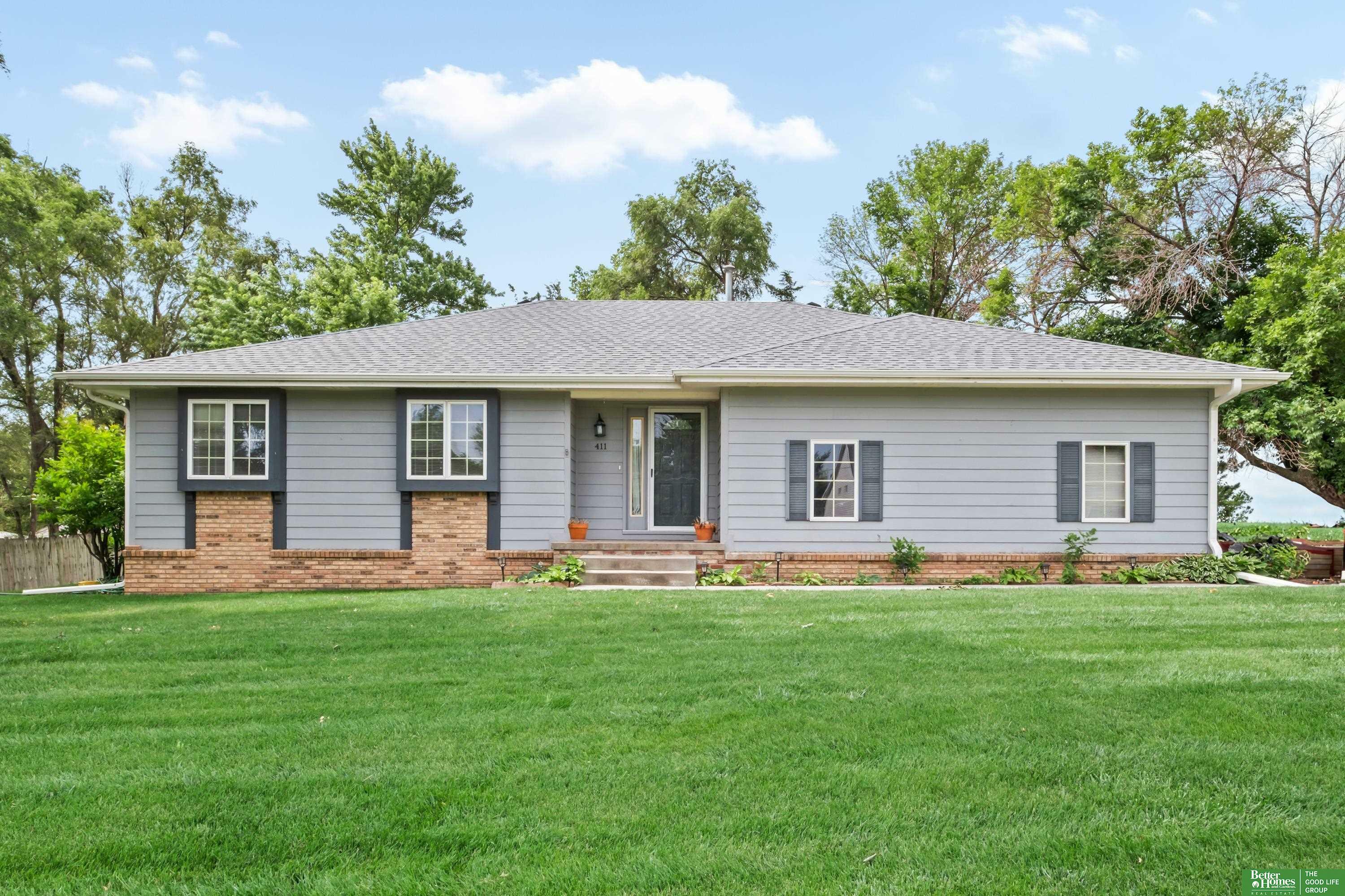 411 Hillside Avenue  Yutan NE 68073 photo