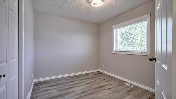 Property Photo: 78 Athabasca Crescent AB T0M 0S0
