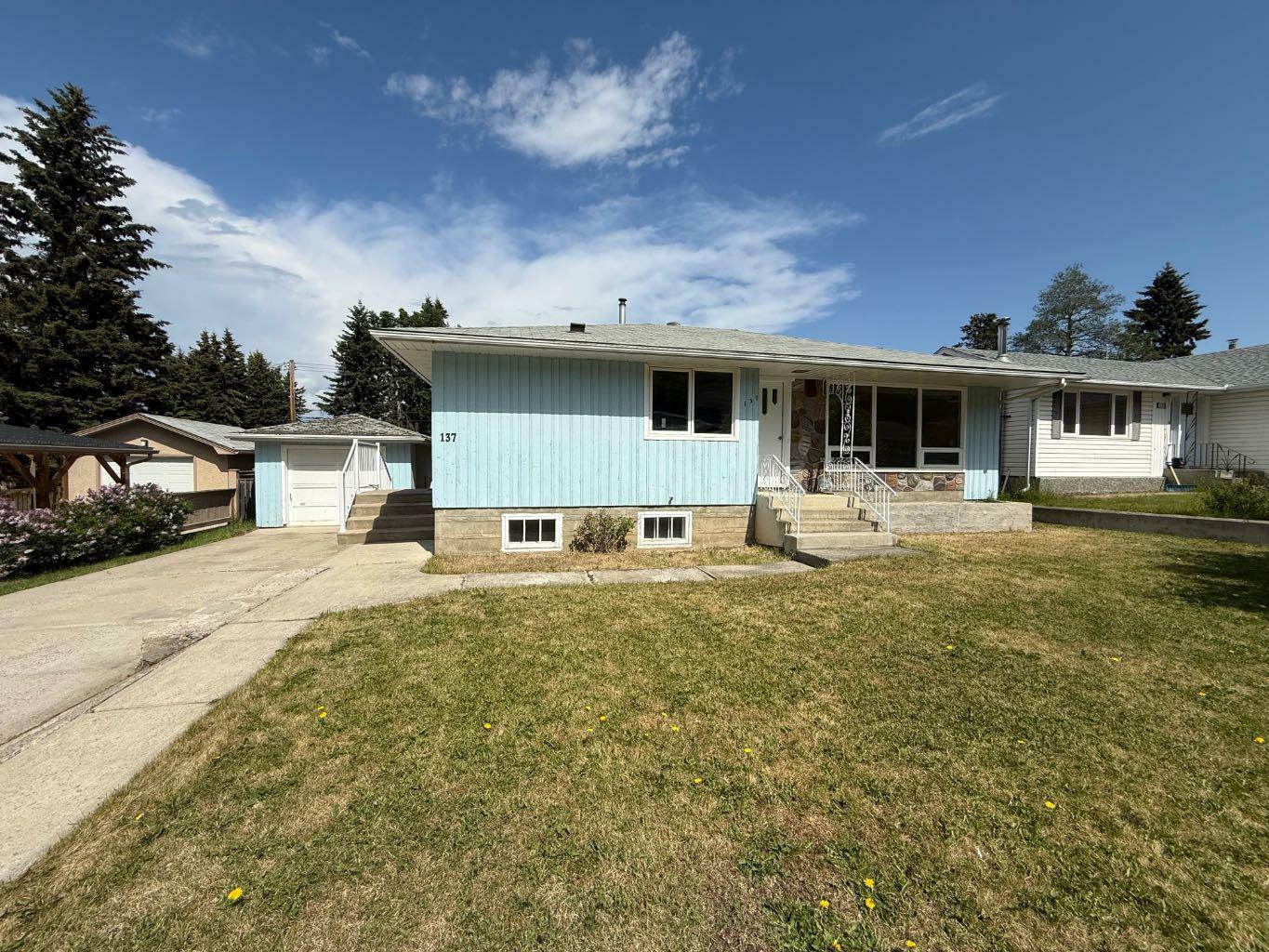 137 Sunwapta Drive  Hinton AB T7V 1G2 photo