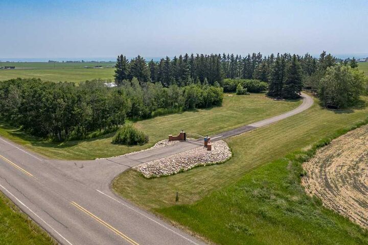 Property Photo: 2193 434 Avenue E AB T1S 1A1