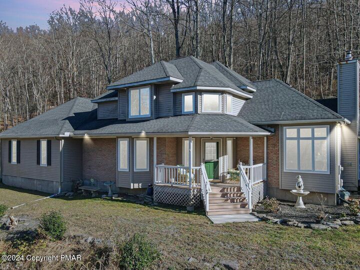 Property Photo: 101 Water Hl Lane PA 18301