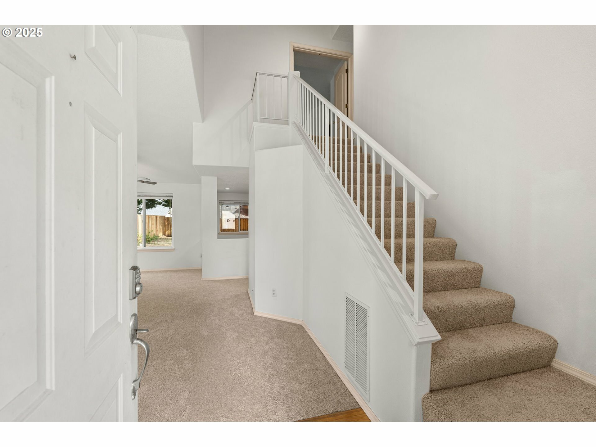 Property Photo: 17788 SW Galewood Dr OR 97140