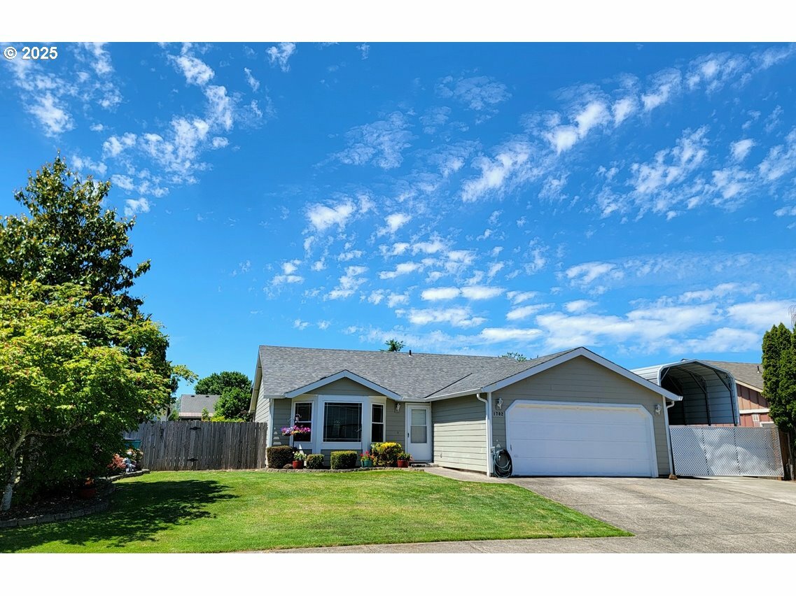Property Photo: 1702 NW 6th Ave WA 98604